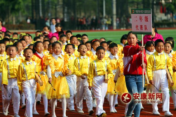 4427꼉СѺ̖չʾԼL(fng).JPG